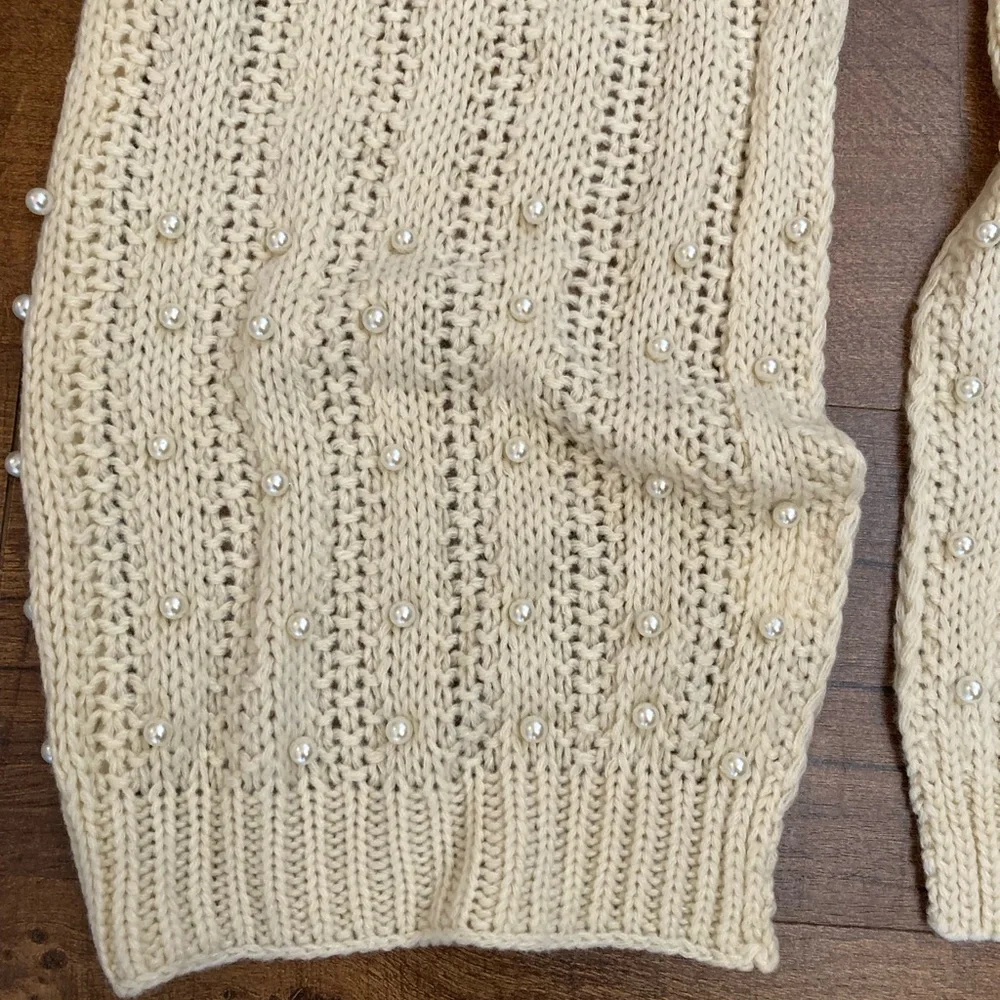 Cream Knit Scarf Embellished w/ Faux Pearls